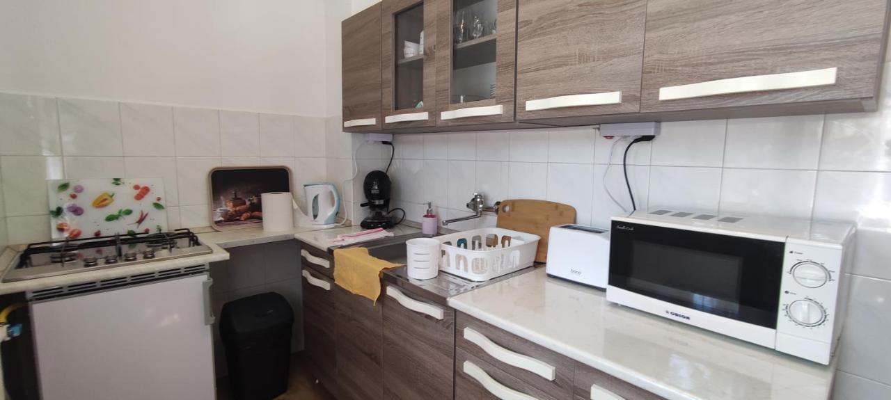 Fuerdo Apartman Makó Esterno foto