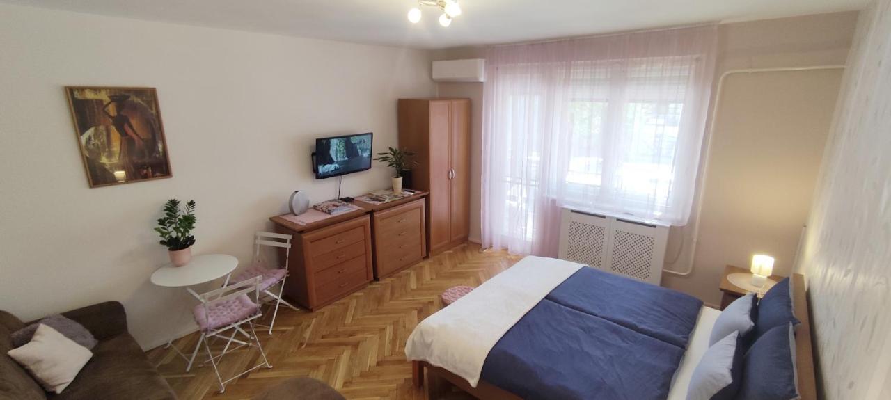 Fuerdo Apartman Makó Esterno foto