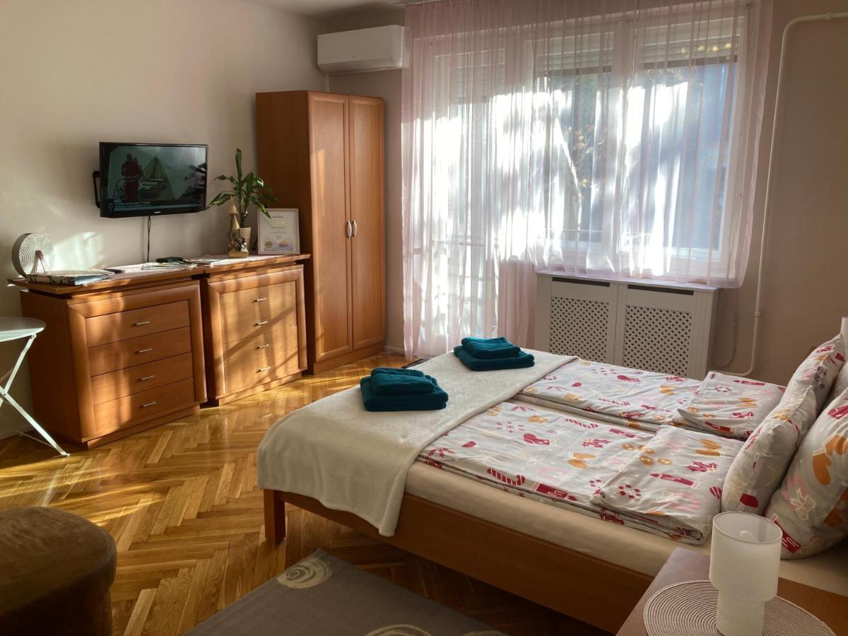 Fuerdo Apartman Makó Esterno foto